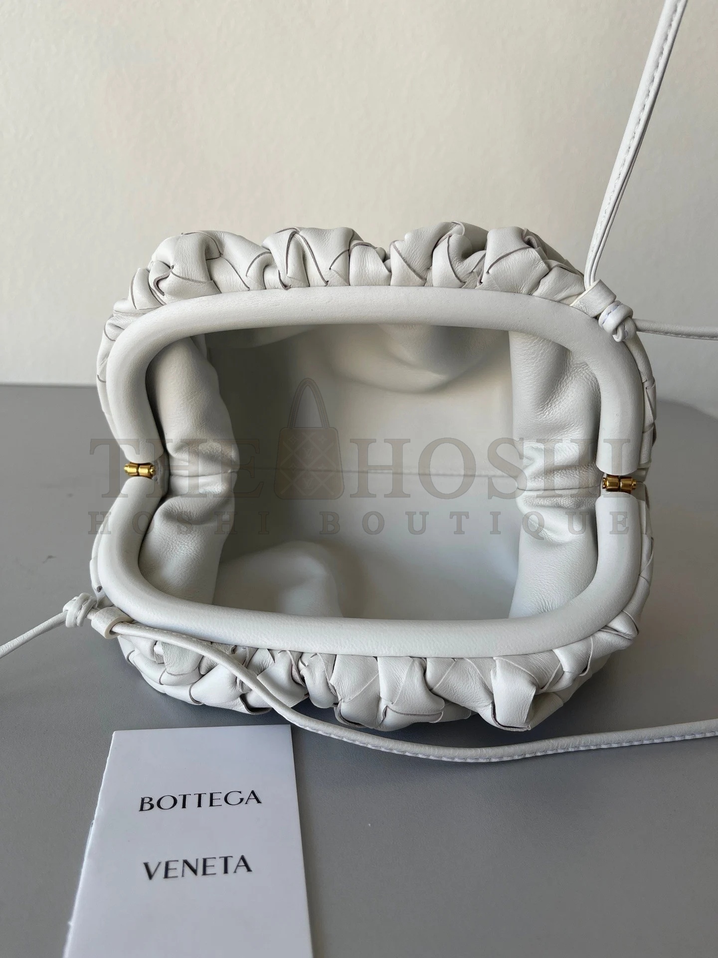 B0tt*ga Ven*ta Mini Pouch with Strap in White Intrecciato Lambskin Master Quality