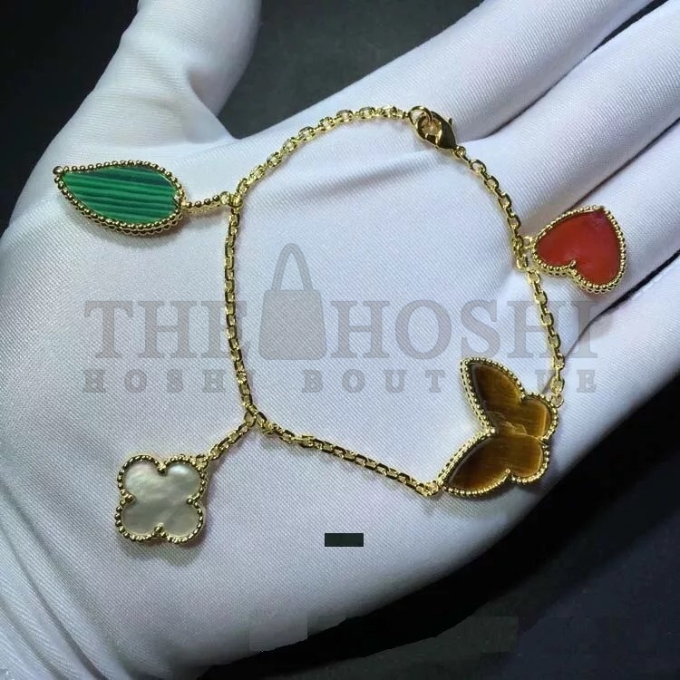 V*n Cl**f bracelet Master Quality