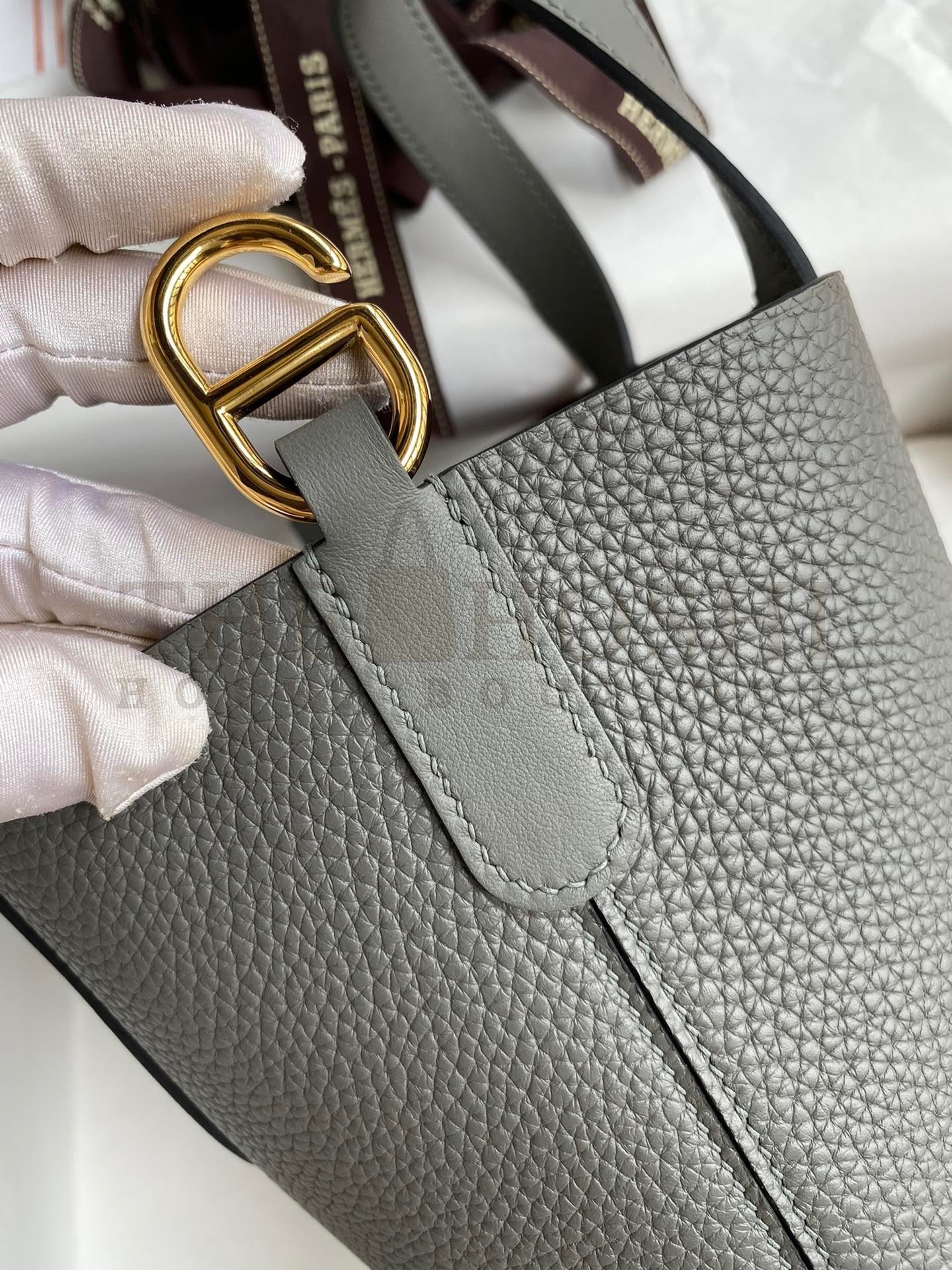 H**me5 In The Loop 18 Handmade Bag in Gris Meyer Clemence Leather Master Quality