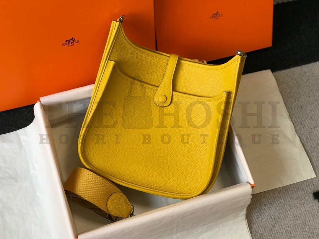 H**me5 Evelyne III 29 Bag In Yellow Clemence Leather Master Quality