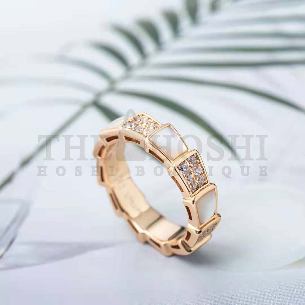 Bv1g*ai Women Serpenti Viper Band Ring in 18 KT Rose Gold-White Master Quality