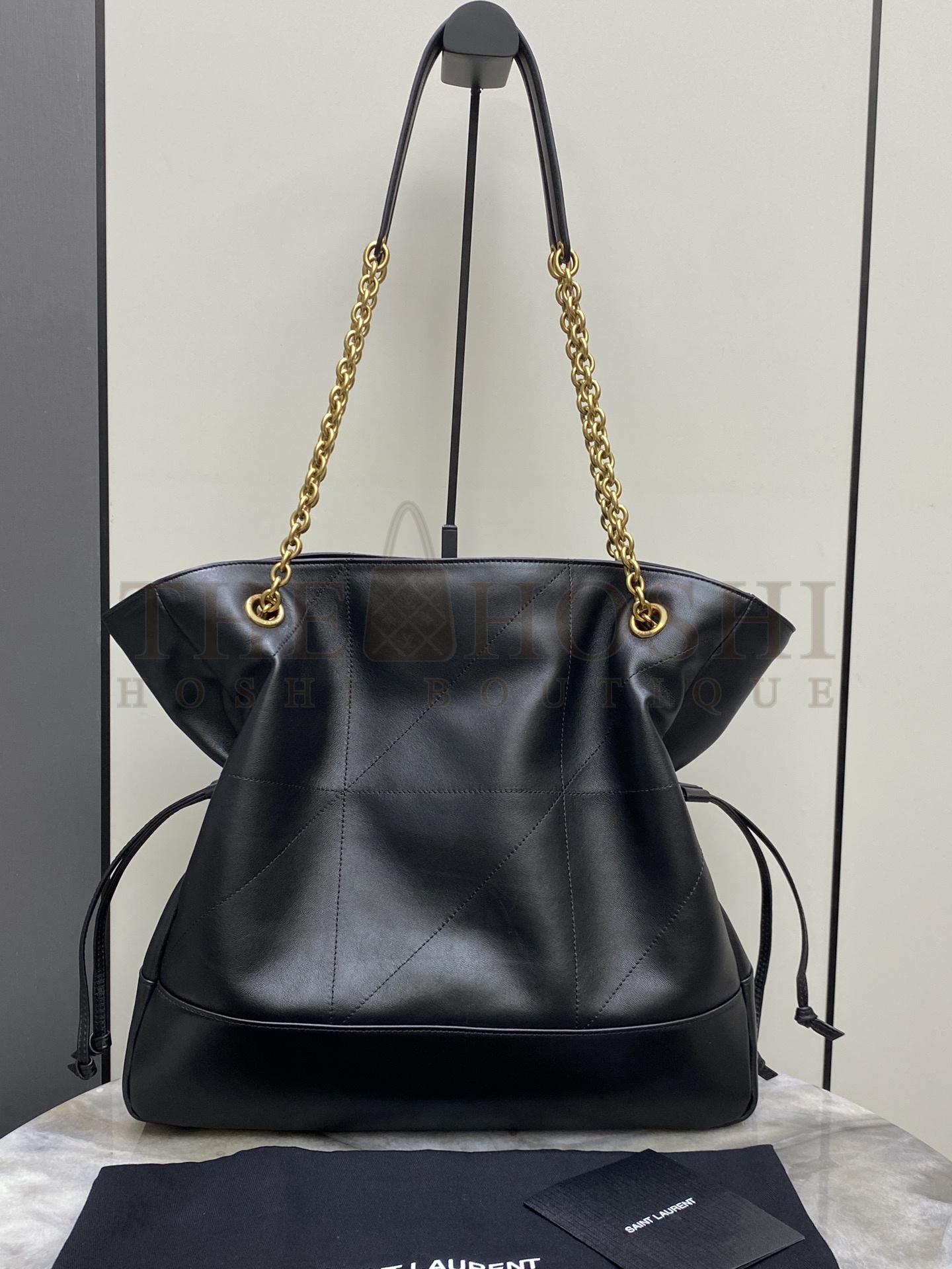 Sa1nt Lau*nt Y51 Jamie 4.3 Large Pouch Tote Bag Black Leather Gold Chain 34x27x3cm Master Quality