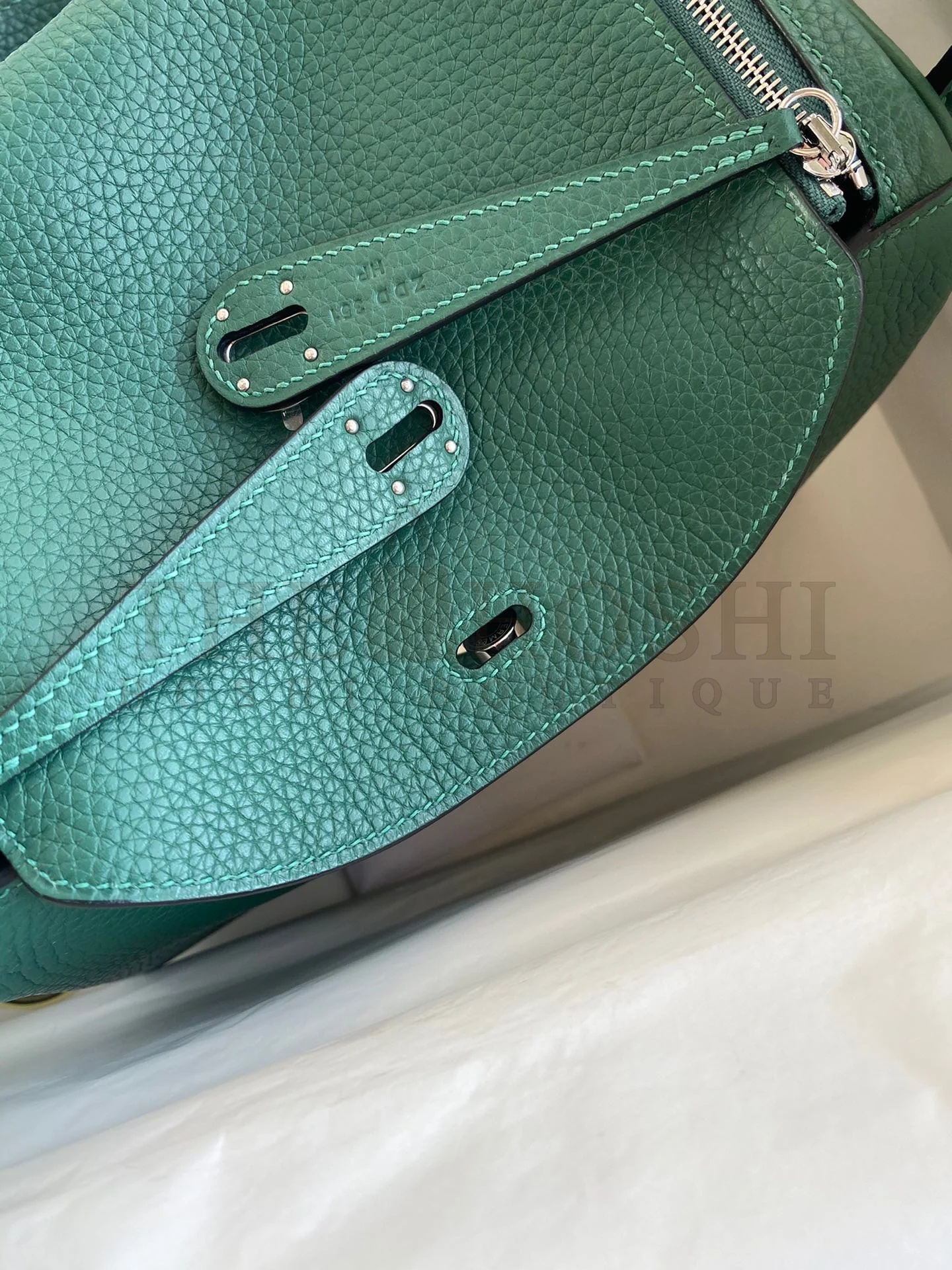 H**me5 Lindy 26 Handmade Bag In Malachite Clemence Leather Master Quality
