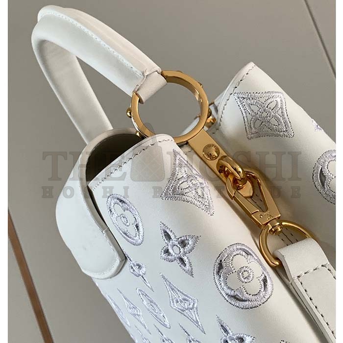 L0vis Vvtt0n LV Women Capucines BB Handbag White Calfskin Cowhide Leather Master Quality