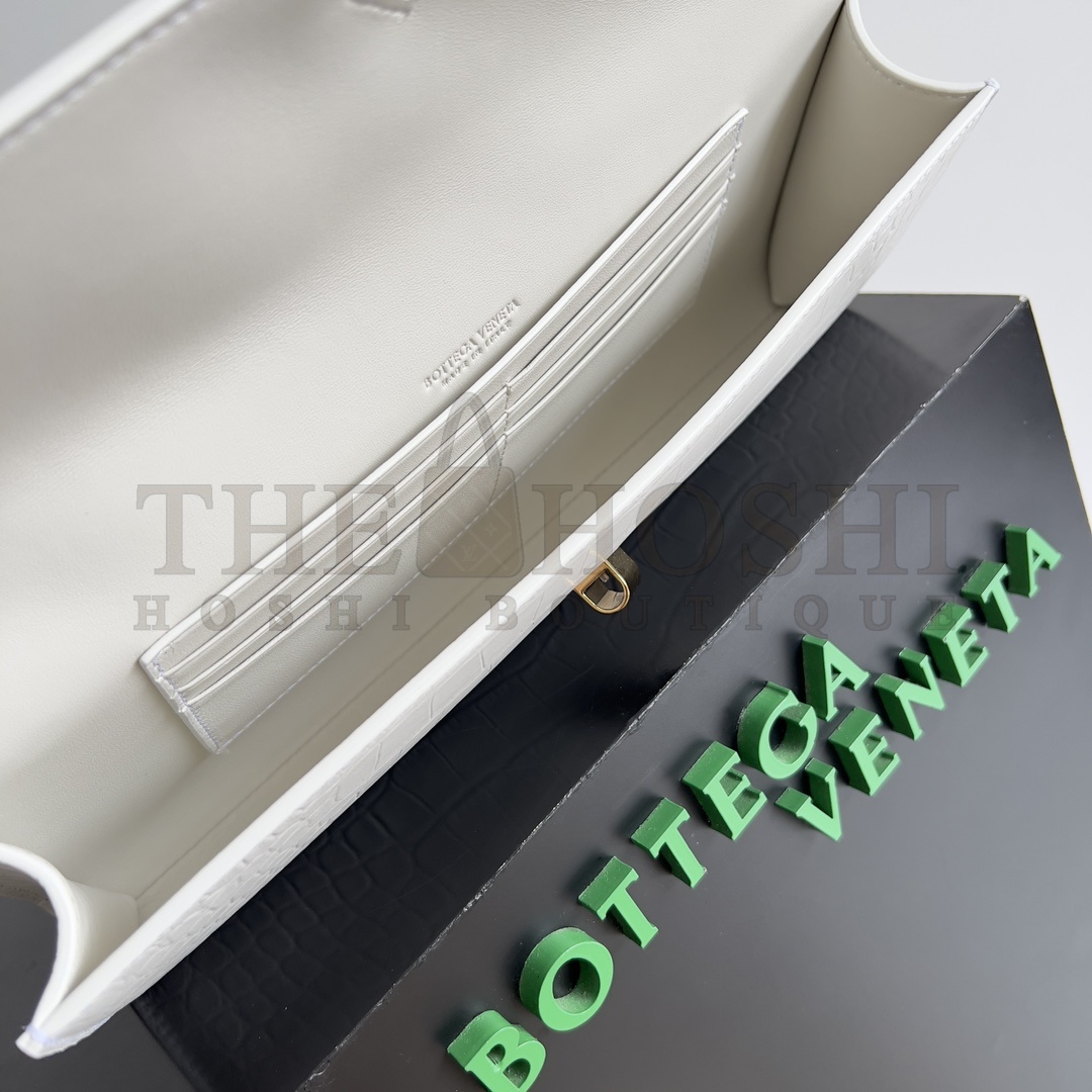 B0tt*ga Ven*ta Andiamo Clutch with Handle in Barolo Intrecciato BV bag Master Quality