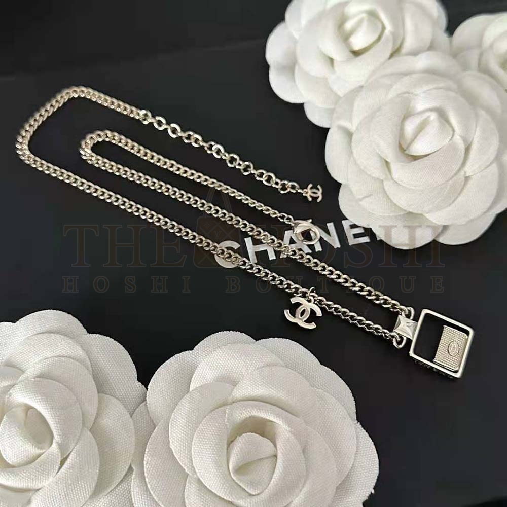 Ch**el Women Pendant Necklace in Metal and Strass Master Quality