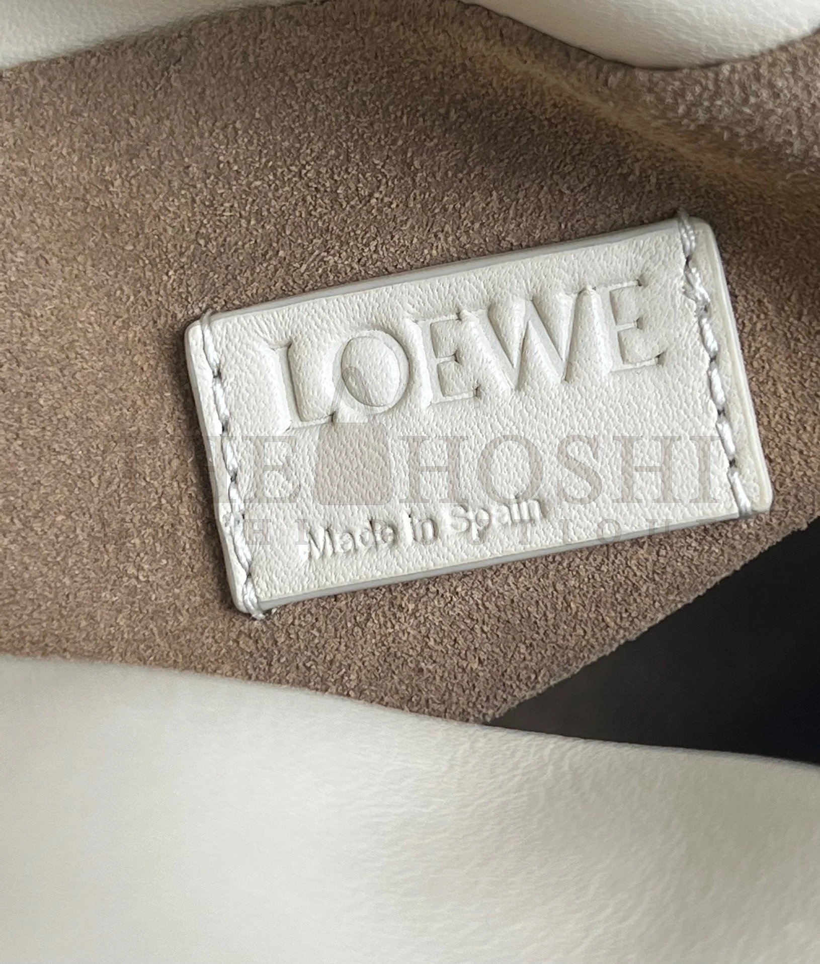 L0ew* Flamenco Clutch Bag In Angora Calfskin Master Quality