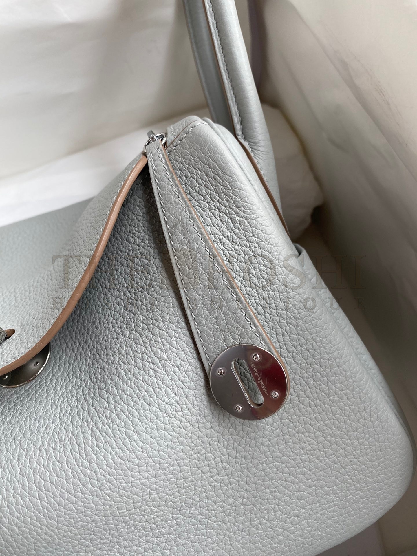 H**me5 Lindy 26 Handmade Bag In Blue Glacier Clemence Leather Master Quality