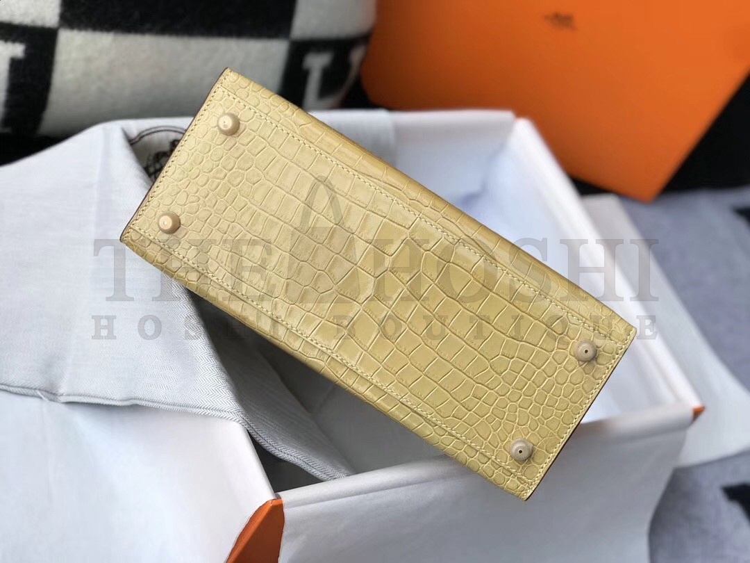 H**me5 Kelly 28cm Bag In Jaune Poussin Embossed Crocodile GHW Master Quality