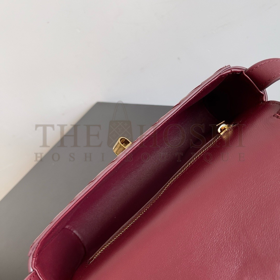 B0tt*ga Ven*ta Mini Andiamo Cross-Body Bag in Barolo Intrecciato Lambskin Master Quality