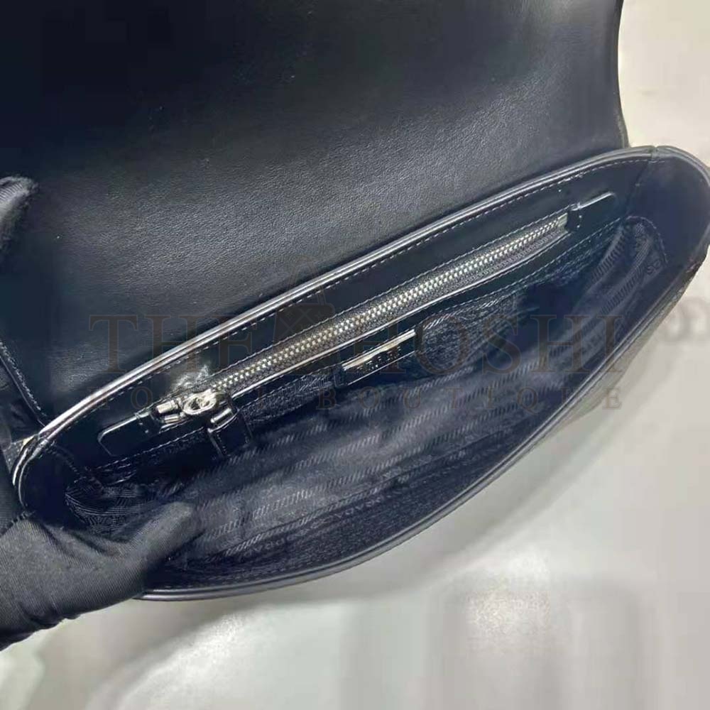 Pra*a Women Saffiano Leather Shoulder Bag with Sleek-Black Master Quality