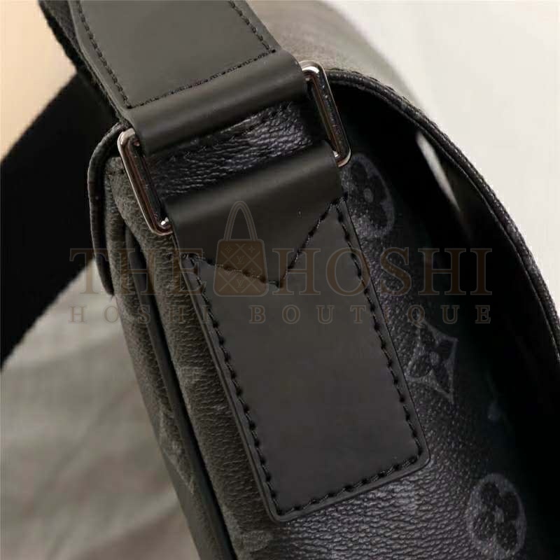 L0vis Vvtt0n LV Men District PM Bag in Monogramme Eclipse Canvas-Grey Master Quality