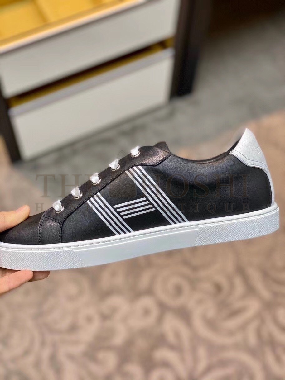 H**me5 Avantage Sneakers In Black Calfskin Master Quality