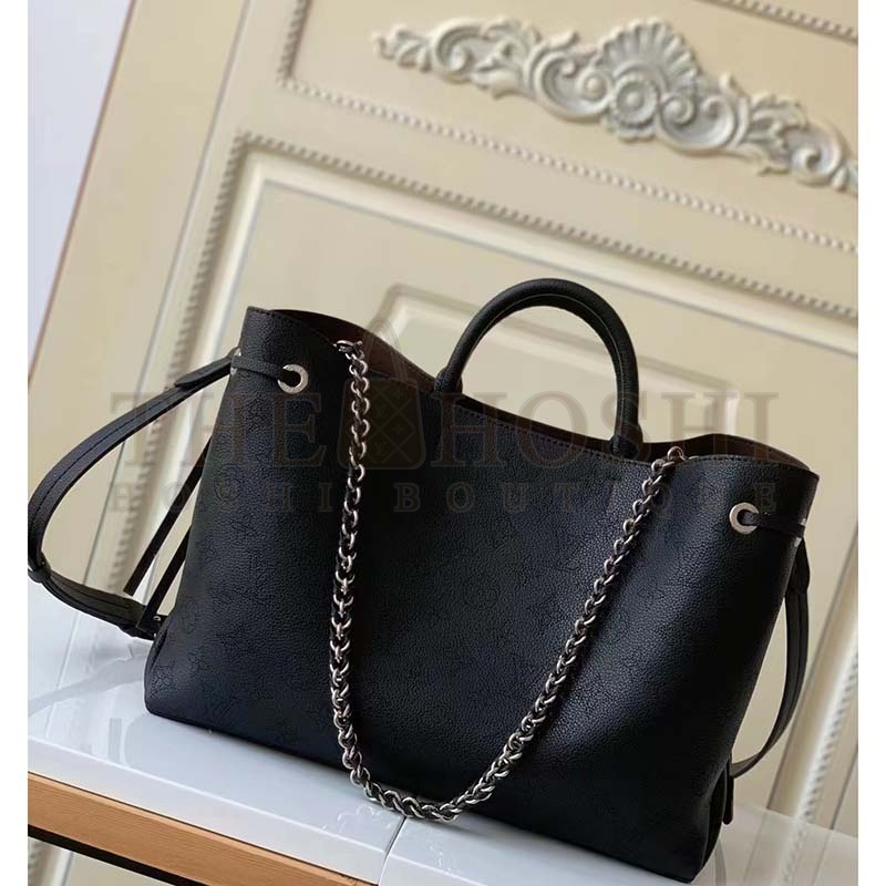 L0vis Vvtt0n LV Women Bella Tote Black Mahina Perforated Calfskin Master Quality