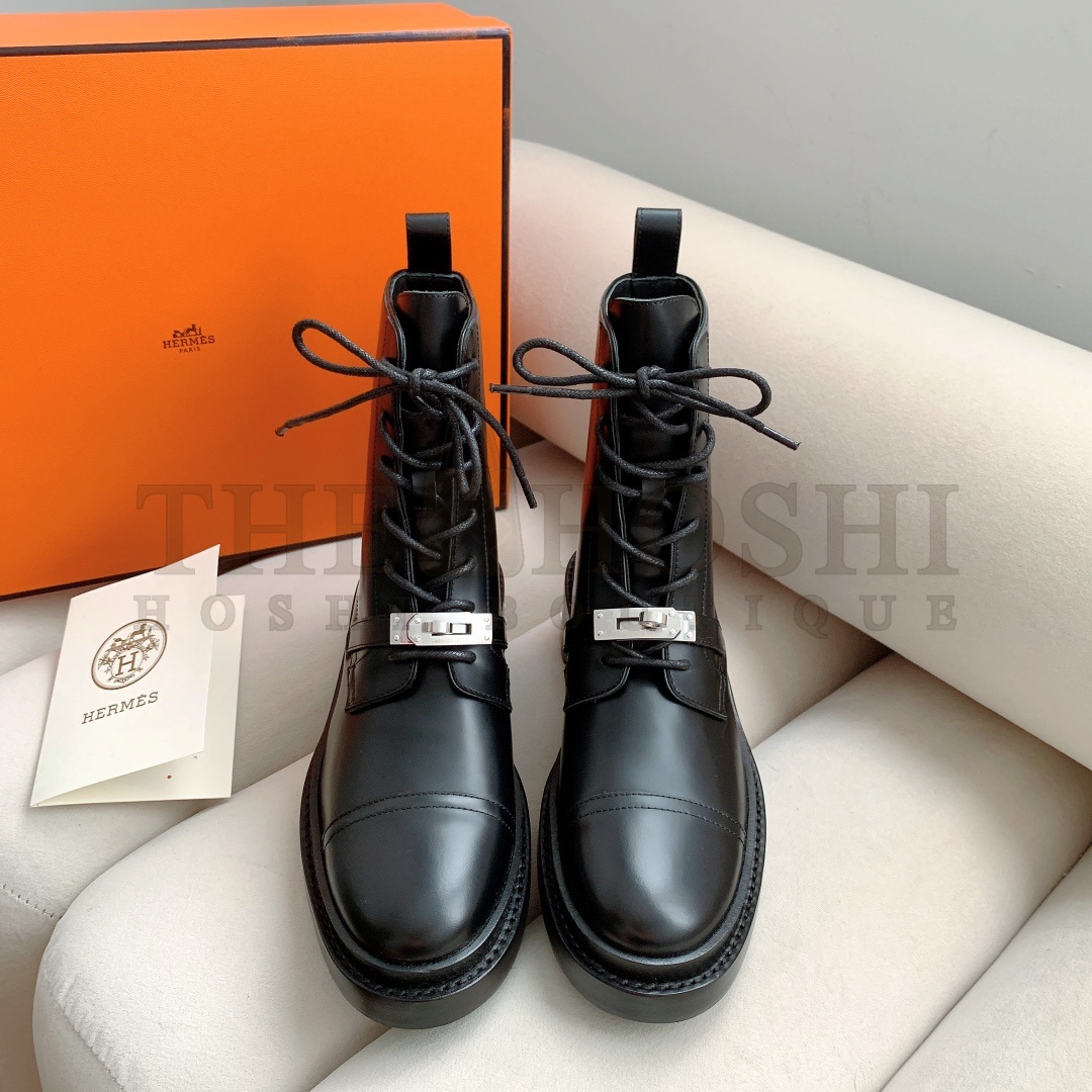 H**me5 Kelly Funk Short Boots 22AW Black Calfskin 4.8cm Heel Master Quality