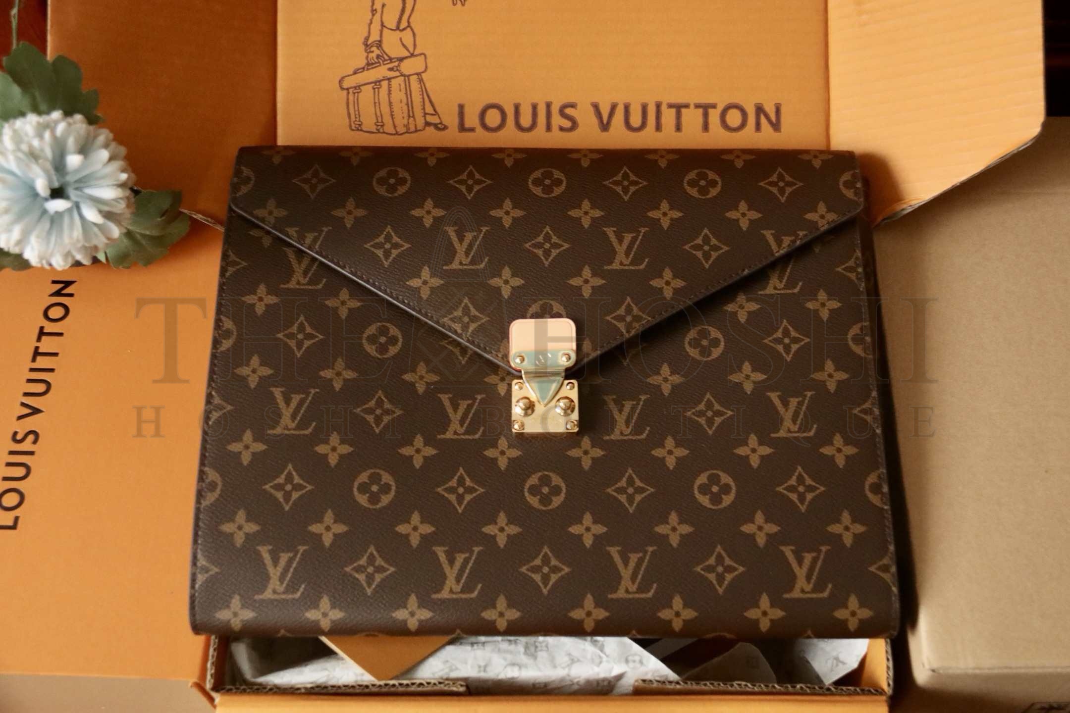 L0vis Vvtt0n LV Monogram Canvas Mark S-Lock Envelope Document Clutch Brown Master Quality