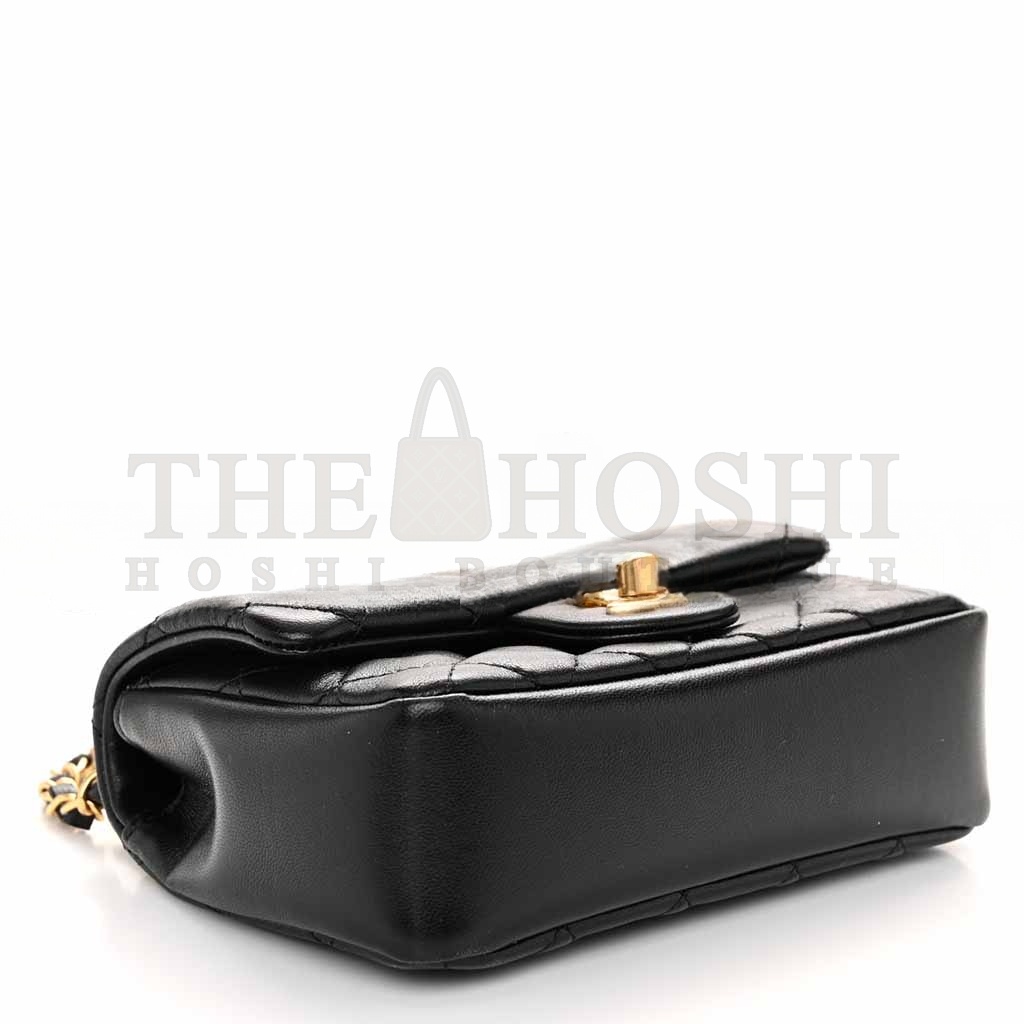 Ch**el SHINY LAMBSKIN QUILTED PEARL TWIST MINI SQUARE FLAP BLACK AS4385  (17*12.5*5cm) Master Quality