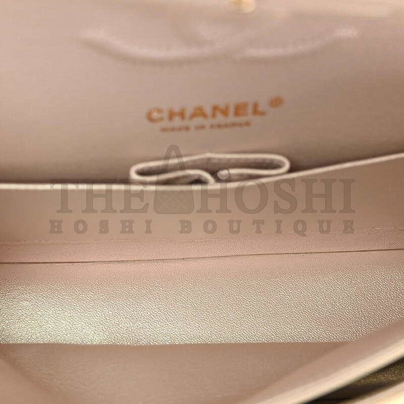 Ch**el IRIDESCENT LAMBSKIN QUILTED MEDIUM DOUBLE FLAP 1404212 (25*15*6cm) Master Quality