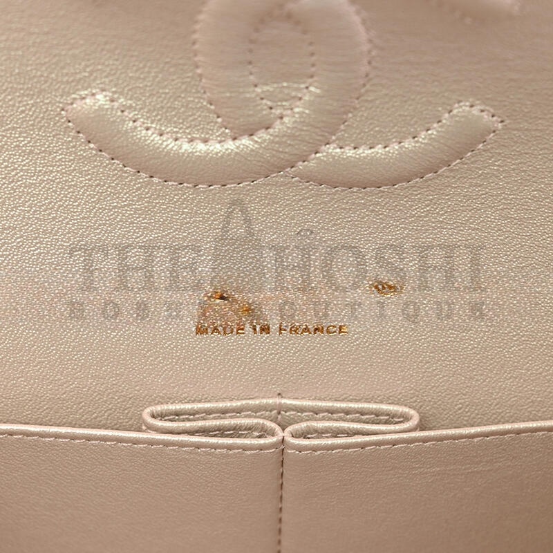 Ch**el IRIDESCENT LAMBSKIN QUILTED MEDIUM DOUBLE FLAP 1404212 (25*15*6cm) Master Quality