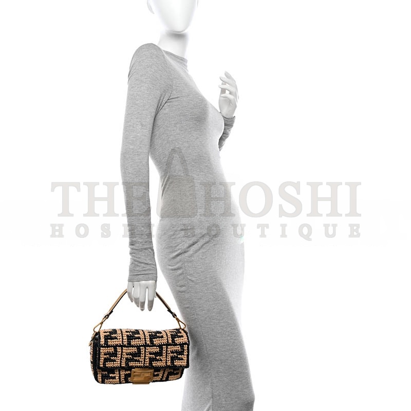 F**di RAFFIA VITELLO GRACE FF CROCHET BAGUETTE NATURAL BLACK PAGLIA (27*15*6cm) Master Quality