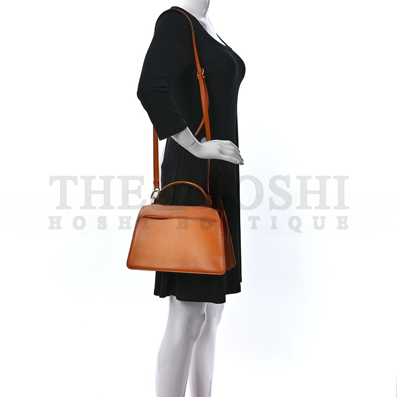 F**di VITELLO KING TAMPONATO MEDIUM PEEKABOO I SEE U EAST WEST SATCHEL CLEMENTINE 8BN323AF2HF1DZH (29*18.5*12cm) Master Quality