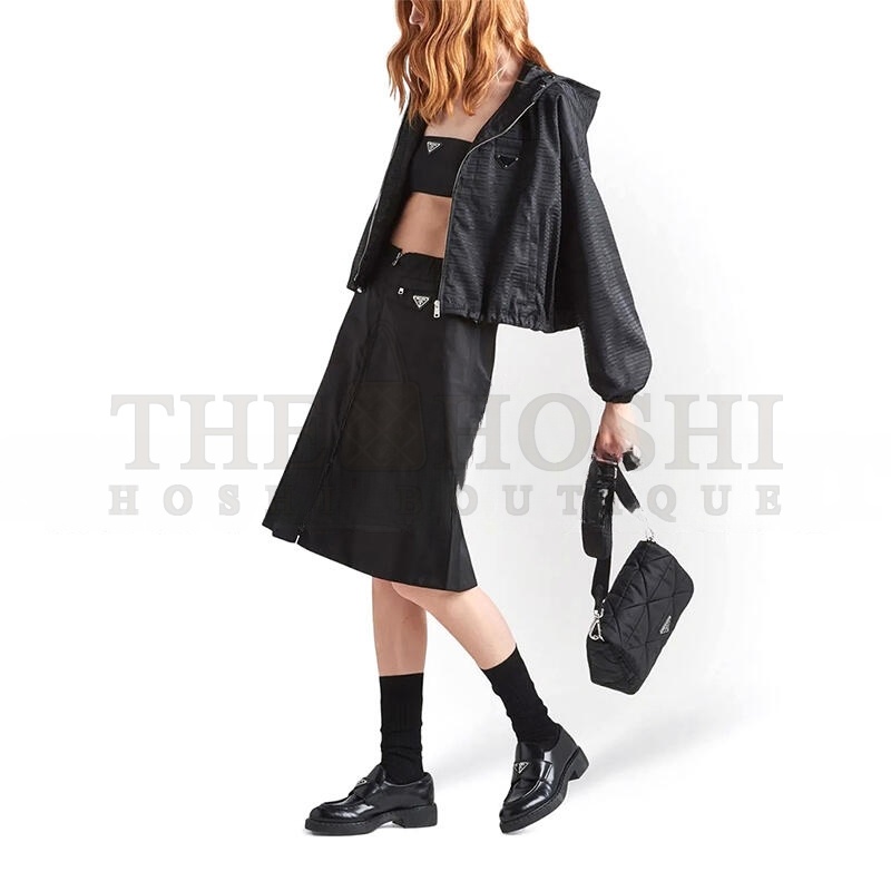 Pra*a RE-NYLON STUFFED SHOULDER BAG 1BD290 (24*17.5*8.5cm) Master Quality