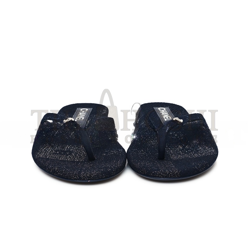 Ch**el COTTON SILK CRYSTAL CC THONG SANDALS DARK BLUE SILVER 362268 Master Quality